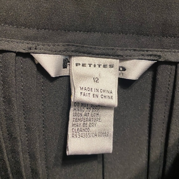 Nygard Collection black pleated skirt - Picture 3 of 5